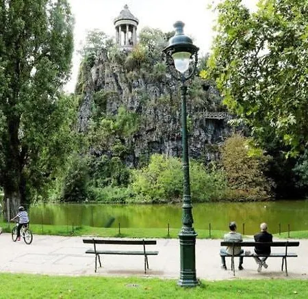 Peaceful Parc Des Buttes-chaumont - Ii Appartamento